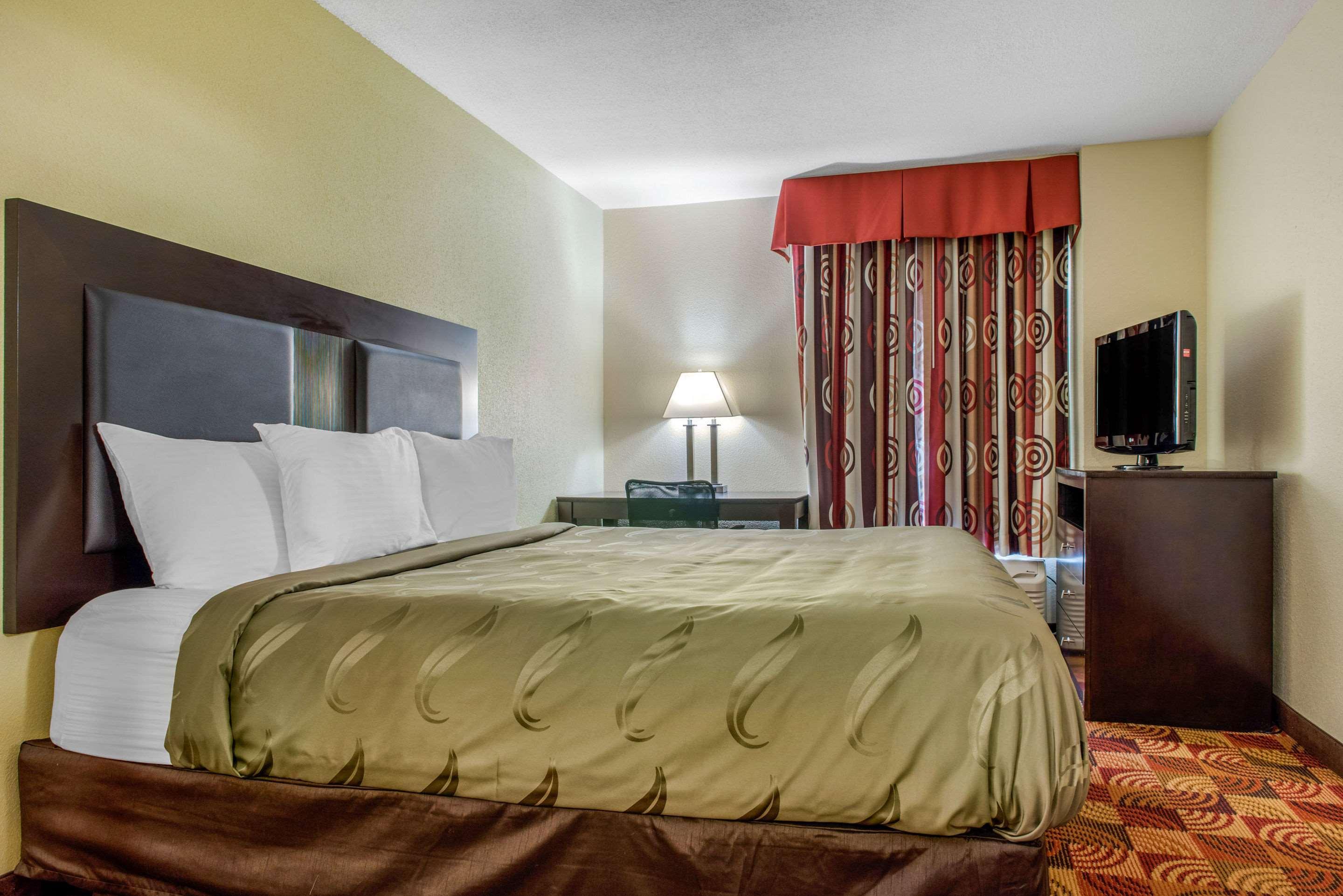 Quality Inn Bloomington Near University Esterno foto